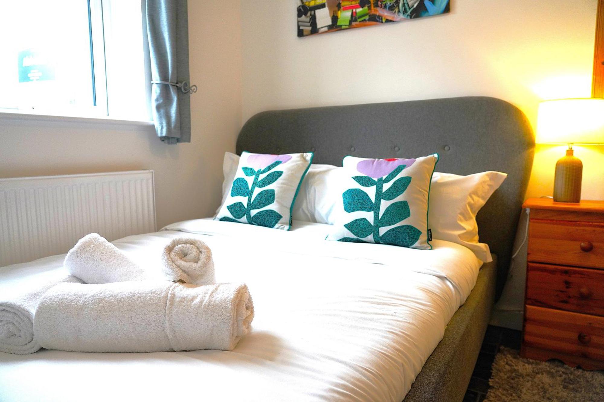 Sleeps 10, Free Parking, Close To Science Park, King Size Bed Milton  Exterior foto
