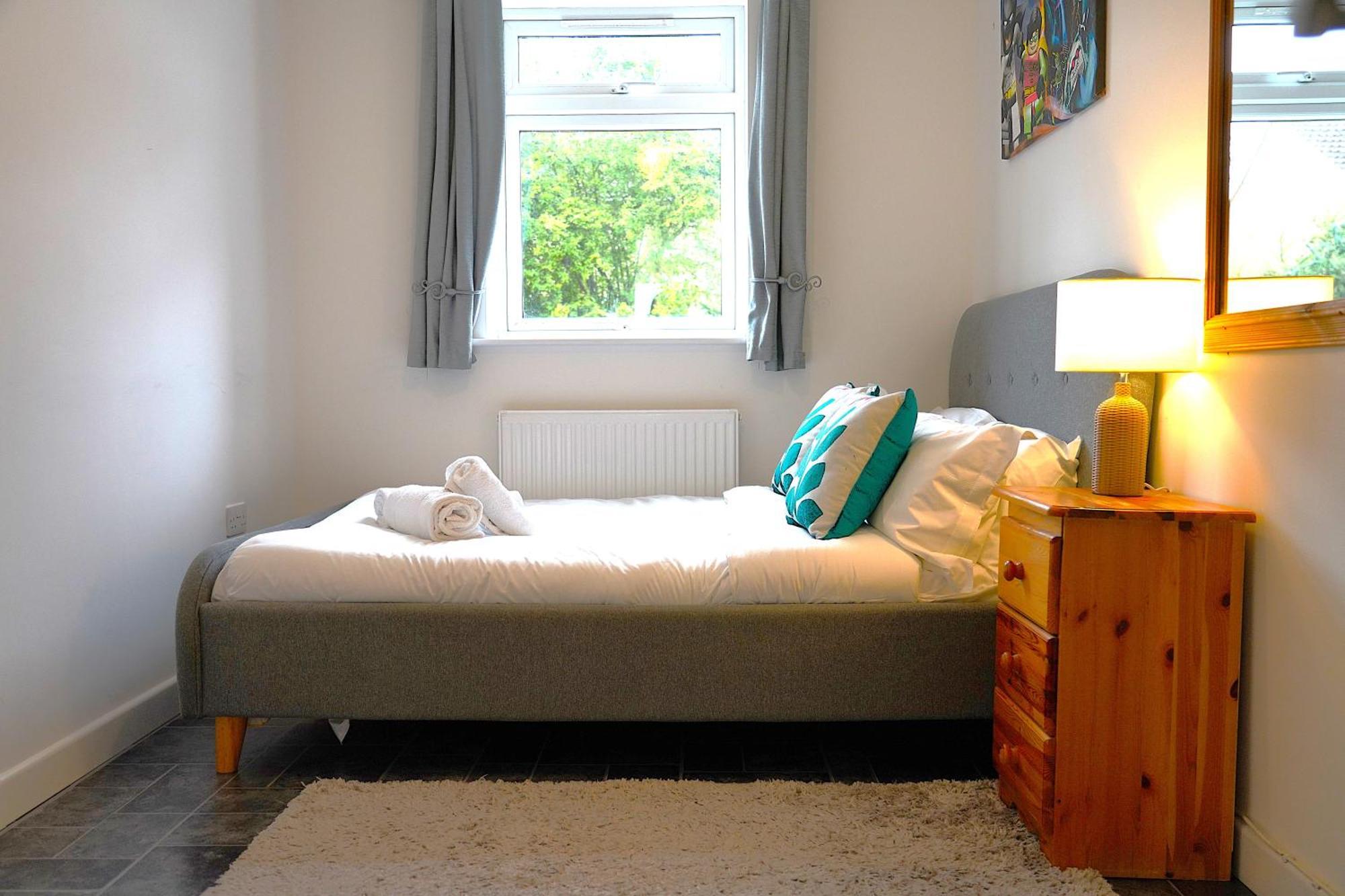 Sleeps 10, Free Parking, Close To Science Park, King Size Bed Milton  Exterior foto